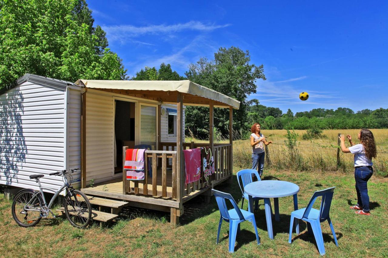 Hotel Le Plein Air Des Bories Carsac-Aillac Exterior foto